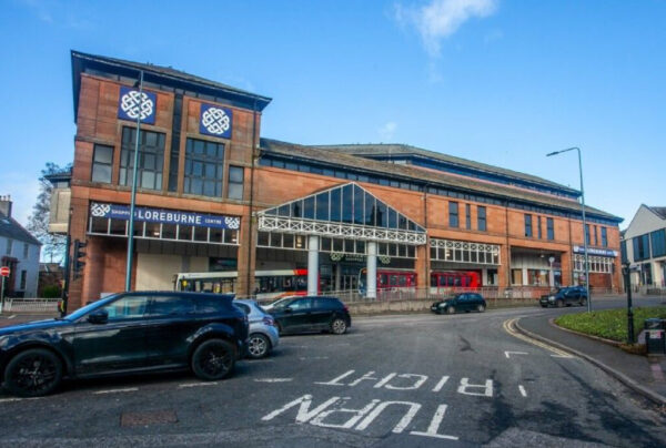 Loreburne Shopping Centre - Image 1-01